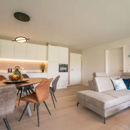 アパート Whispering Waves With Parking & Terrace By Interhome