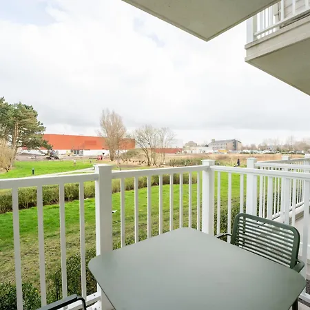 Apartman Apartment Whispering Waves With 2 Parkings By Interhome