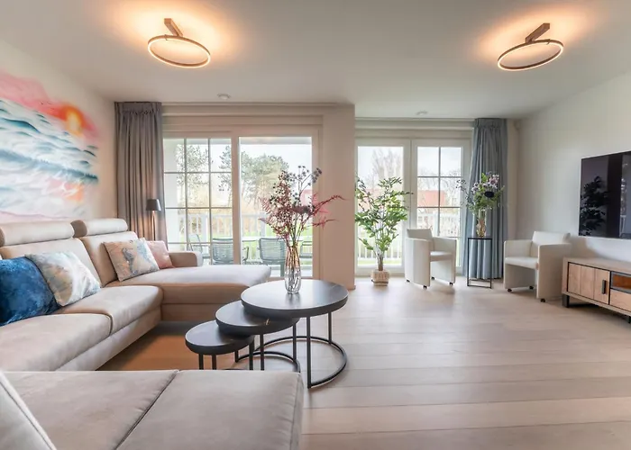 Апартаменты Whispering Waves With Parking & Terrace By Interhome Бланкенберге